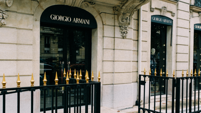 Il percorso green di Giorgio Armani: moda, etica e ambiente - easy4green Gruppo Armani