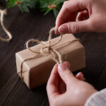 5 Idee Regalo per un Natale Sostenibile: i trend del 2024 - easy4green easy4green natale sostenibile 5 idee regalo copertina - easy4green