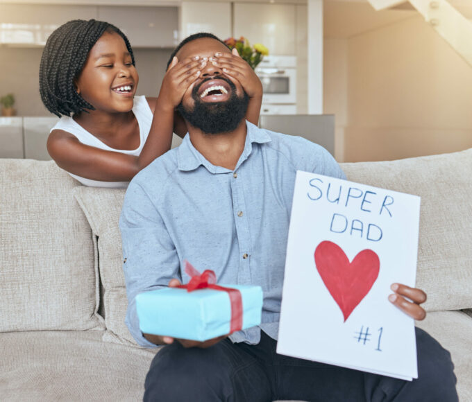 fathers day child and surprise dad with card and 2023 11 27 05 29 17 utc - easy4green