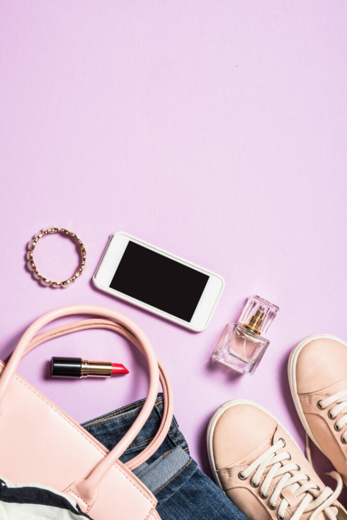 Green Friday: l'alternativa sostenibile al Black Friday - easy4green Limpatto ambientale di moda e tecnologia Easy4Green - easy4green