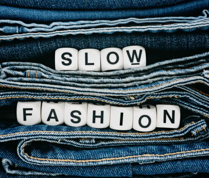 Slow Fashion: la moda che va di moda - Easy4Green