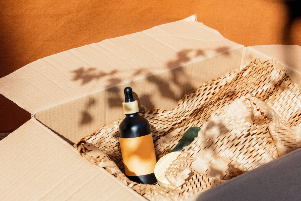 Isole di Plastica: Come le Nostre Abitudini Stanno Cambiando i Mari - easy4green Isole di plastica packaging sostenibili easy4green - easy4green