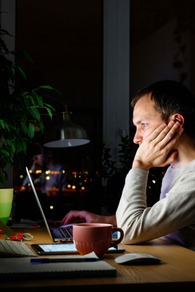 Work-life balance: ritroviamo il giusto equilibrio tra lavoro e vita - easy4green Work-life balance ritroviamo il giusto equilibrio tra lavoro e vita, burnout - easy4green