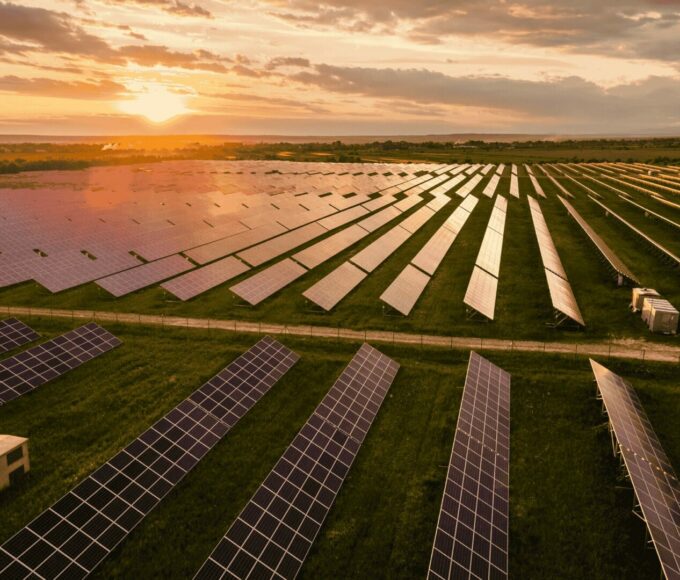 Fotovoltaico in Italia 2025 - dati, record e opportunità per famiglie e imprese - easy4green