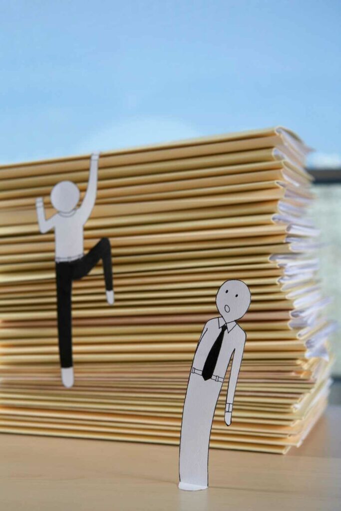 fotovoltaico in italia 2025 dati, record e opportunità per famiglie e imprese burocrazia - easy4green